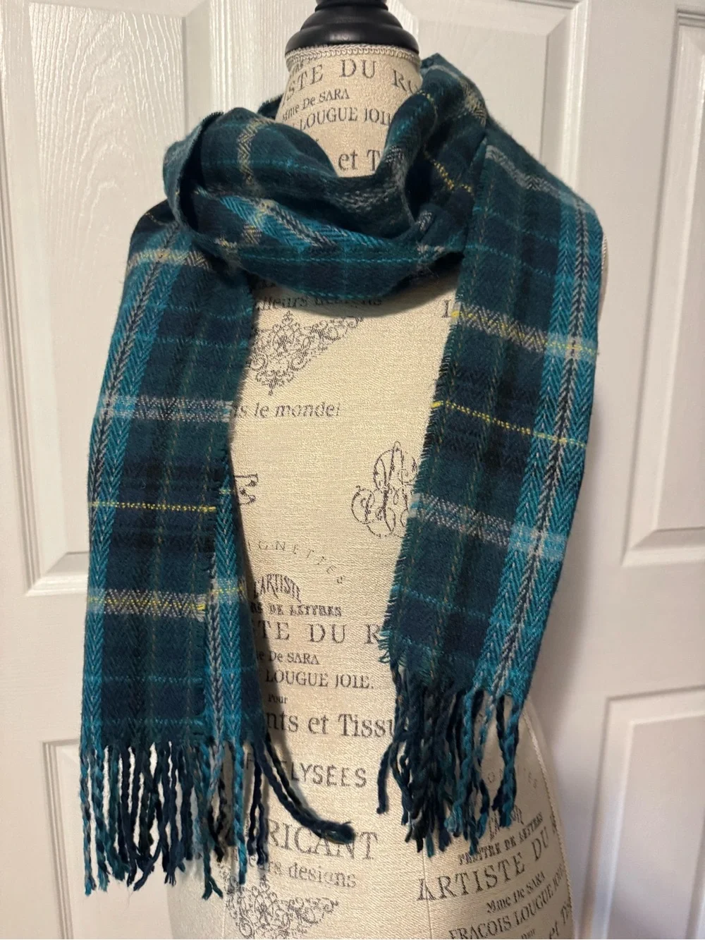 H&M Classic Teal Plaid Acrylic Scarf